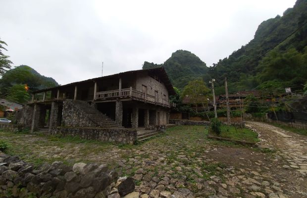 Khuoi Ky ancient stone village