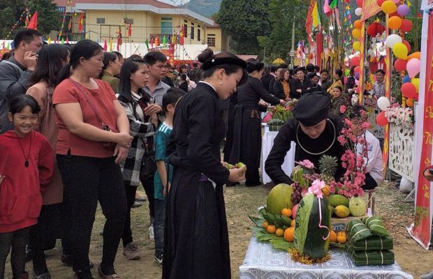 Long Tong Festival in Cao Bang