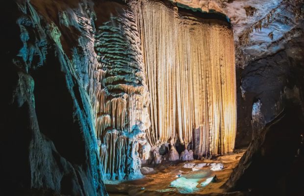 Nguom Puc Cave