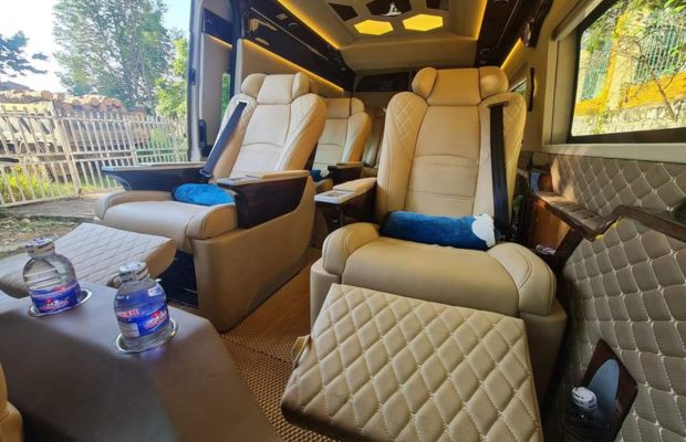 Viet Ngan Luxury Limousine