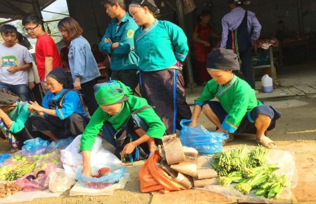 Hoang Su Phi Market