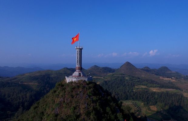 Lung Cu Flag Tower