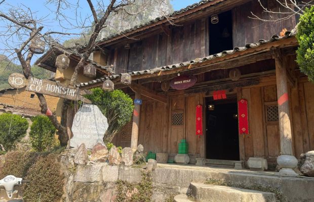 Nha Co Dong Van Homestay