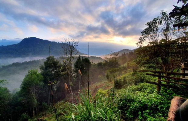 Sunrise in Nam Dam Village