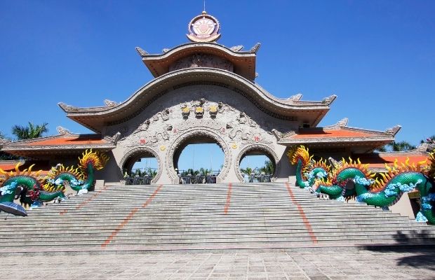 Suoi Tien Ecotourism Area