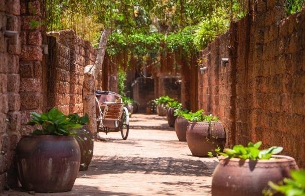 Walkaway along the villa in Ho Tram Beach Boutique