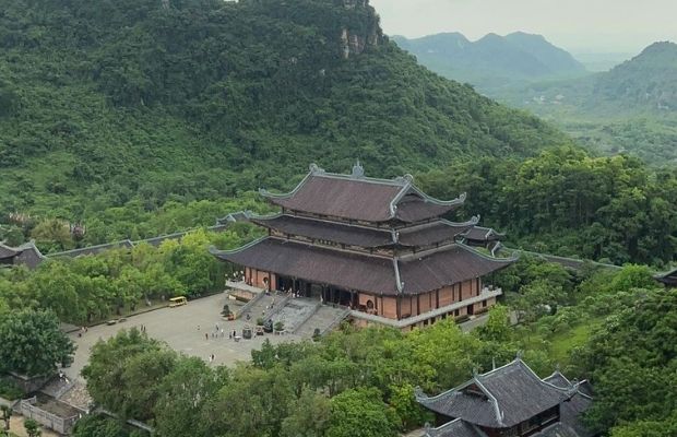 Bai Dinh Pagoda 