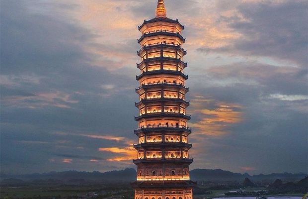 Bao Thap Tower in Bai Dinh Pagoda