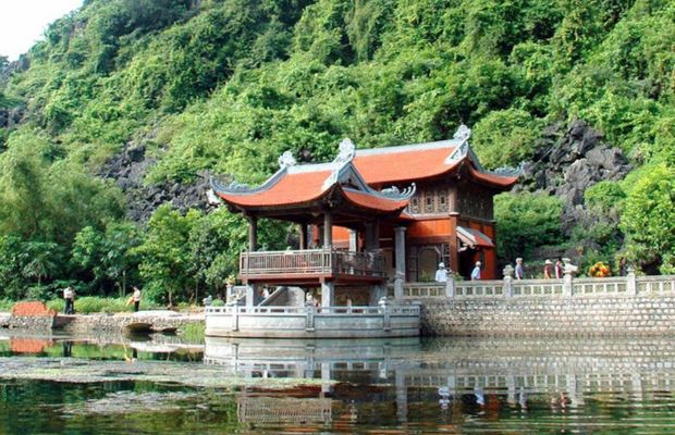 Khong Temple in Trang An