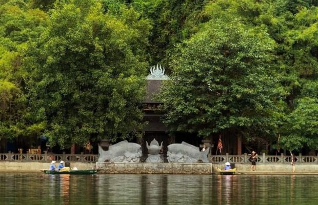 Trinh Temple in Trang An