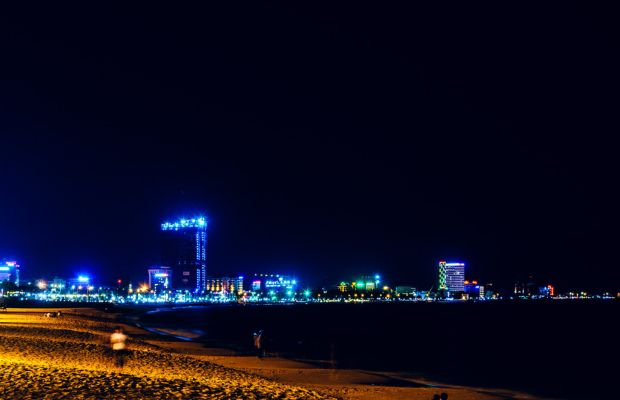 Quy Nhon Beach at night