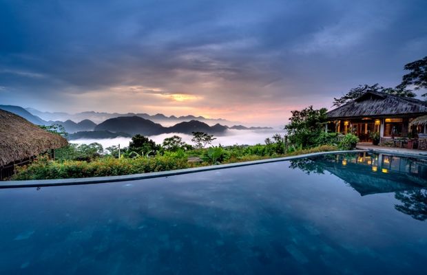 Infinity pool in Pu Luong Eco Garden