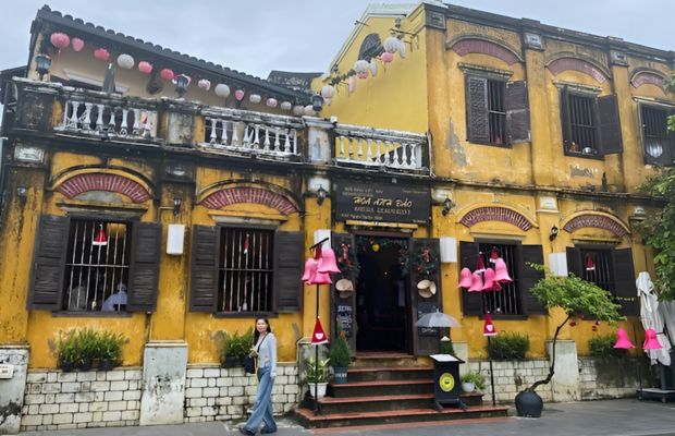 Lunch in Hoi An