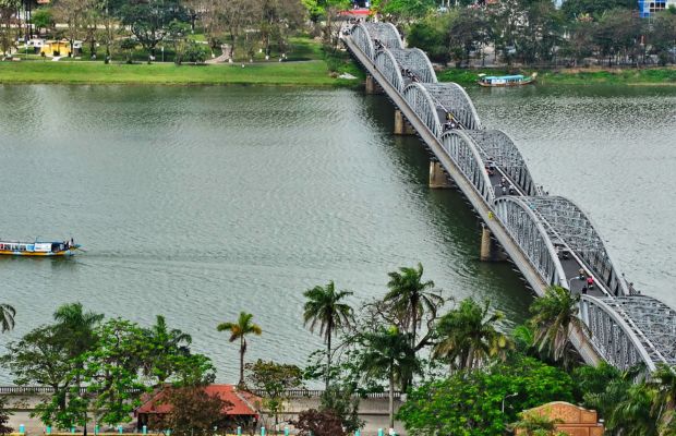 Huong River