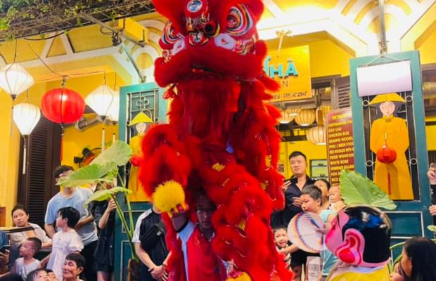 Lion dance in Hoi An