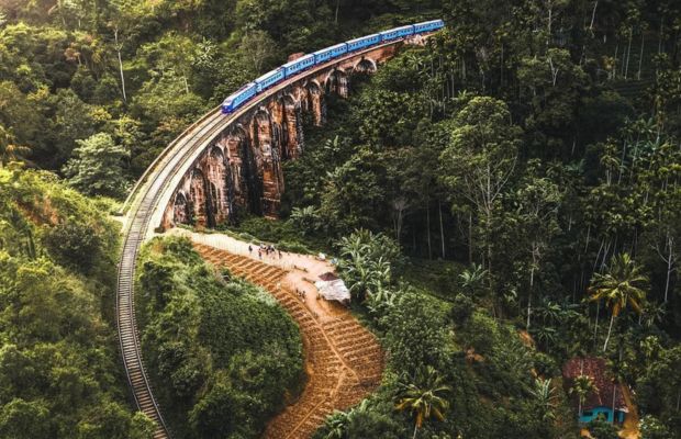 The train from Da Nang to Quy Nhon