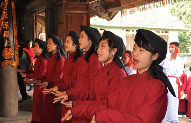Xoan singing ritual in the Hung King Temple Festival