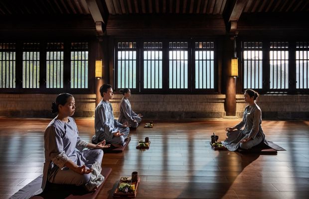 Legacy Yen Tu MGallery's meditation class