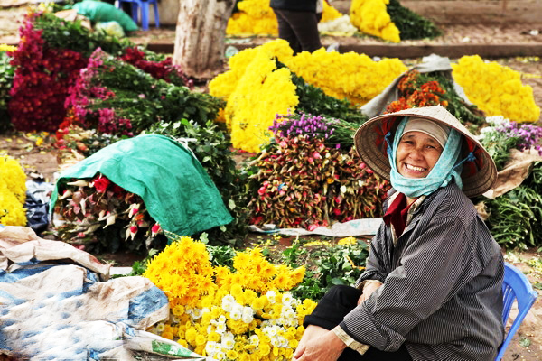 6-cho-hoa-tet-noi-tieng-cua-ha-noi-ivivu-2